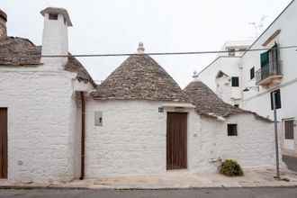 Bên ngoài 4 IL FICO D'INDIA - Trullo in Alberobello