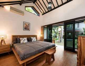 Others 2 3 Bedroom Authentic Villa In Canggu
