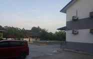Exterior 6 Mri Homestay Sg Buloh - 3 Br House Ground Floor With Centralised Private Pool