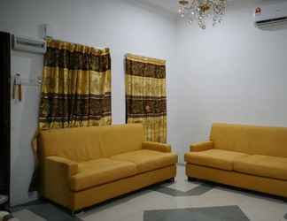 Lobby 2 Mri Homestay Sg Buloh - 3 Br House Ground Floor With Centralised Private Pool