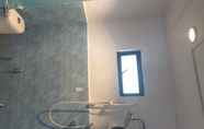 Toilet Kamar 3 Mri Homestay Sg Buloh - Studio Unit With Chargeable Private Pool