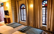 Kamar Tidur 2 Riad Almazhar