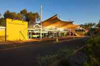 Exterior Desert Gardens Hotel