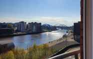 Nearby View and Attractions 7 Week2Week Hosted Quayside