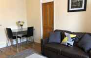 Common Space 7 Entire Flat. Very Comfortable. 1 Bedroom London
