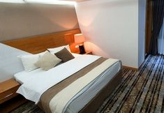 Bedroom 6 Bulvar Hotel