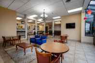 Lobby Days Inn by Wyndham Perrysburg/Toledo