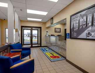 Lobby 2 Days Inn by Wyndham Perrysburg/Toledo