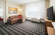Common Space 6 TownePlace Suites by Marriott Leesburg