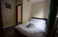 Bedroom 6 Cornwall Holiday Retreats