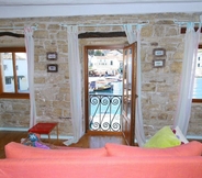 Bedroom 6 Spiros Jetty House Walk to Beach Sea Views A C Car Not Required - 302