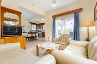 Common Space Argaka Sun Villa Ena Large Private Pool Walk to Beach Sea Views A C Wifi - 2146