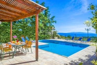 Swimming Pool Villa Thalia Katerina Large Private Pool Walk to Beach Sea Views A C Wifi Car Not Required - 2412