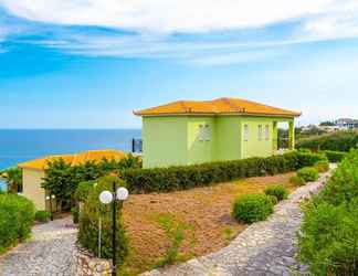 Bên ngoài 2 Skala Villa Green Large Private Pool Walk to Beach Sea Views A C Wifi - 2825