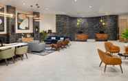 Lobby 3 Delta Hotels by Marriott Grande Prairie Airport