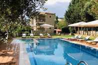 Swimming Pool Lithos Stoupa Villas