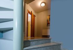 Lobi 4 Senior Pera Suites