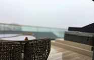 Lainnya 2 5 Luxury Lodge With Beautiful Views of the Taf Estuary