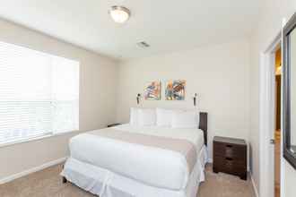 Bedroom 4 Vista Cay Resort Direct Townhomes by Millennium Management