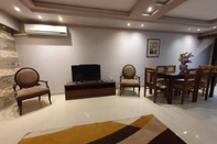 Ruang Umum Charming 3-bed Apartment in New Cairo City