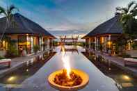 Swimming Pool Mandalay Villas