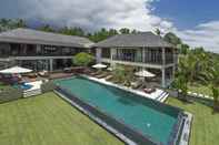 Swimming Pool Villa Asada