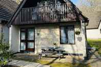 Exterior NEW 3BD Swiss Style Chalet St Ives Holiday Village