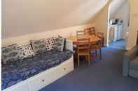 Common Space NEW 3BD Swiss Style Chalet St Ives Holiday Village