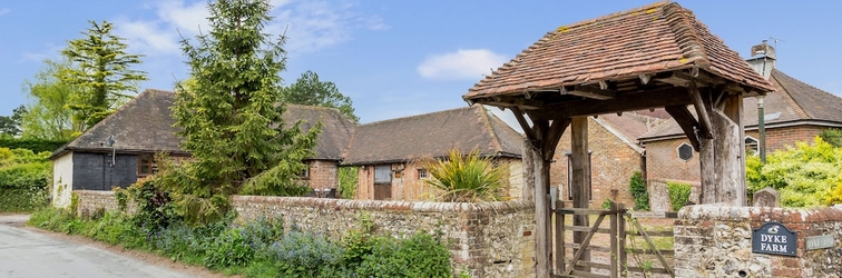 Bangunan Dyke Barn Barn