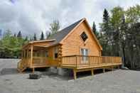 Exterior Back Lake Lodges Lazy Bear Cabin