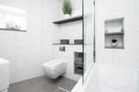 In-room Bathroom Ida Pod Places - New Cross Gate