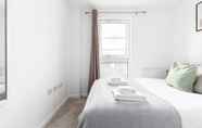 Kamar Tidur 2 The Hoxton Collection