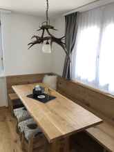 ห้องนอน 4 Renovated 3.5 R Apart. in Ruschein Near Laax Flims