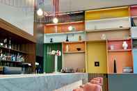 Bar, Cafe and Lounge Hampton by Hilton Barcelona Fira Gran Via