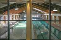 Swimming Pool The Danbury