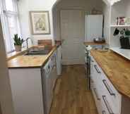 Others 2 Cosy Cottage Sleeps 6 Suit Families, Contractors, Couples