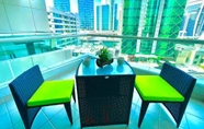 Restaurant 2 Great Views in Dubai Marina -2bed