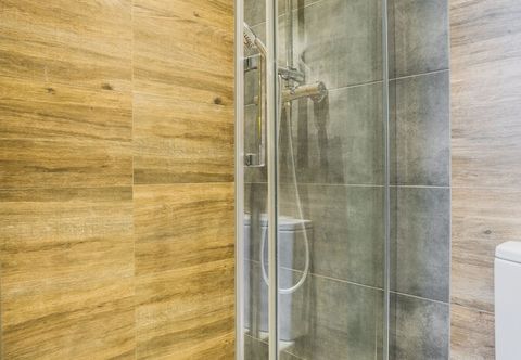 อื่นๆ Oomph Warsaw Central Premium Apartments