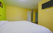 Bedroom 6 Hotel O Markham IL near Harvey/Tinley Park