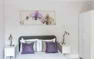 Kamar Tidur 6 Immaculate Central Windsor Town House