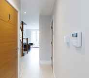 Kamar Tidur 2 Immaculate Central Windsor Town House