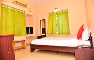 Kamar Tidur 3 Hotel Theertha Park