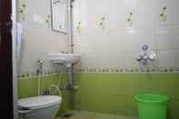 Toilet Kamar Golden Sun Inn