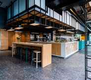 Bar, Kafe, dan Lounge 6 Hotel Kitchen59