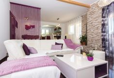 Others 2 Awesome Home in Pula With Wifi and 3 Bedrooms