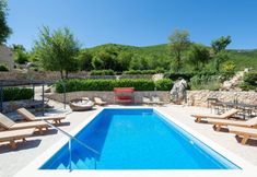 Others 5 Amazing Home in Dicmo With Wifi and 7 Bedrooms