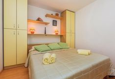 Others 7 Nice Home in Karlobag With Wifi and 2 Bedrooms
