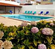 Swimming Pool 6 Impecable 4-bed Villa in Praia da Areia Branca