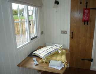 Bedroom 2 Foresterseat Glamping