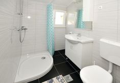 Others 7 Awesome Home in Kastel Kambelovac With Wifi and 2 Bedrooms